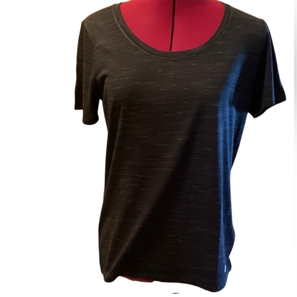 Nike Women's T-shirts- assorted necklines and colours x 5 - Picture 1 of 5